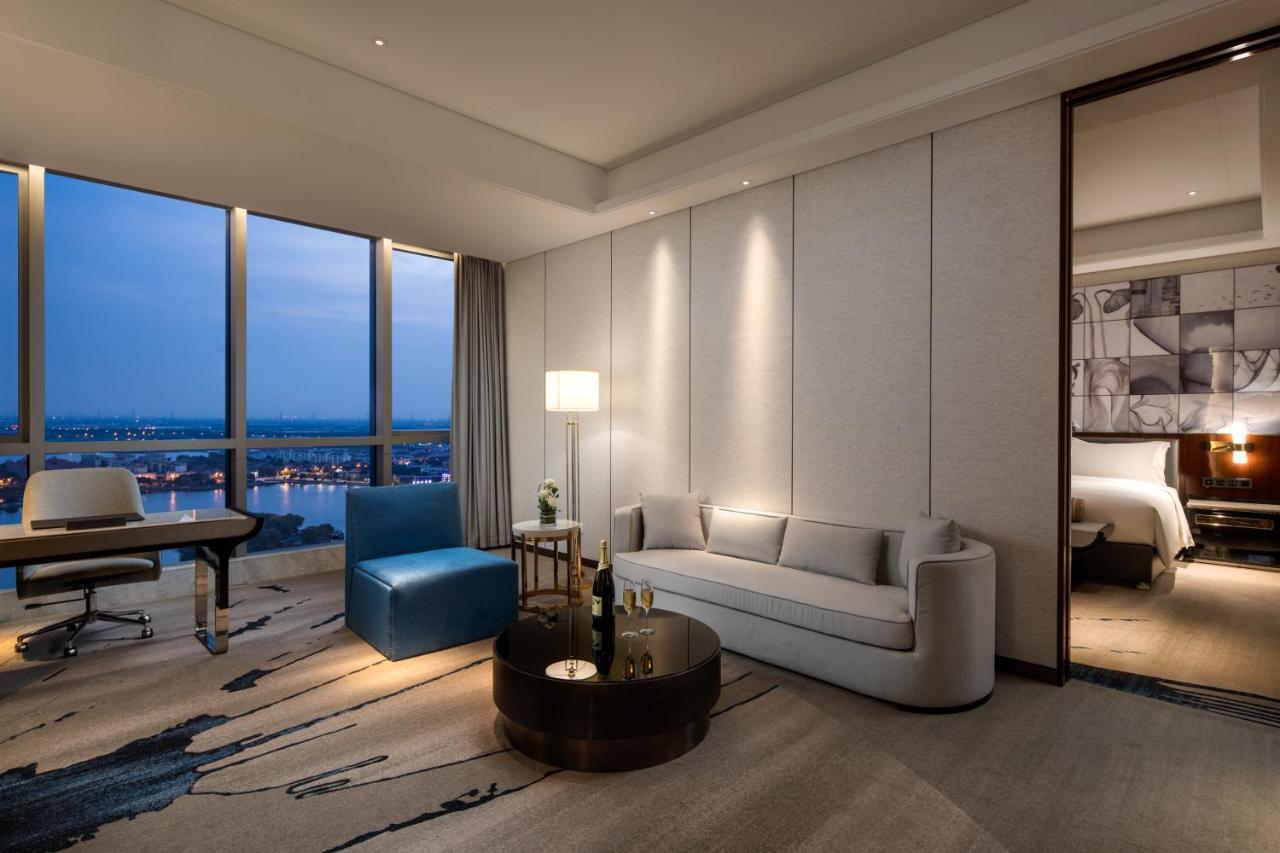 Xinta Wyndham Grand Suzhou Fenhu酒店 外观 照片